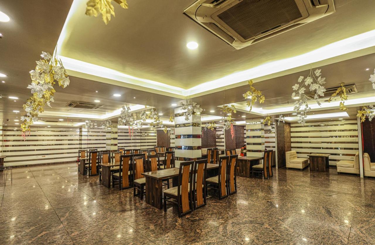 Hotel The Leaf - Gomti Nagar Lakhnau Kültér fotó