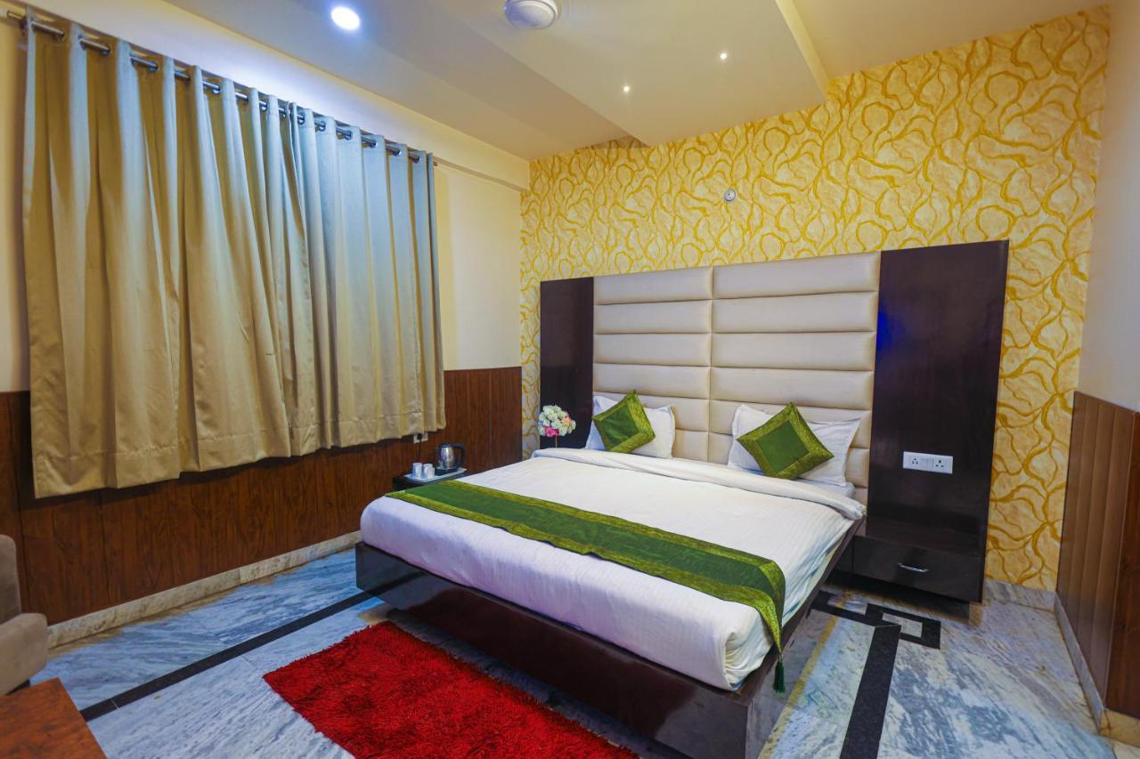 Hotel The Leaf - Gomti Nagar Lakhnau Kültér fotó