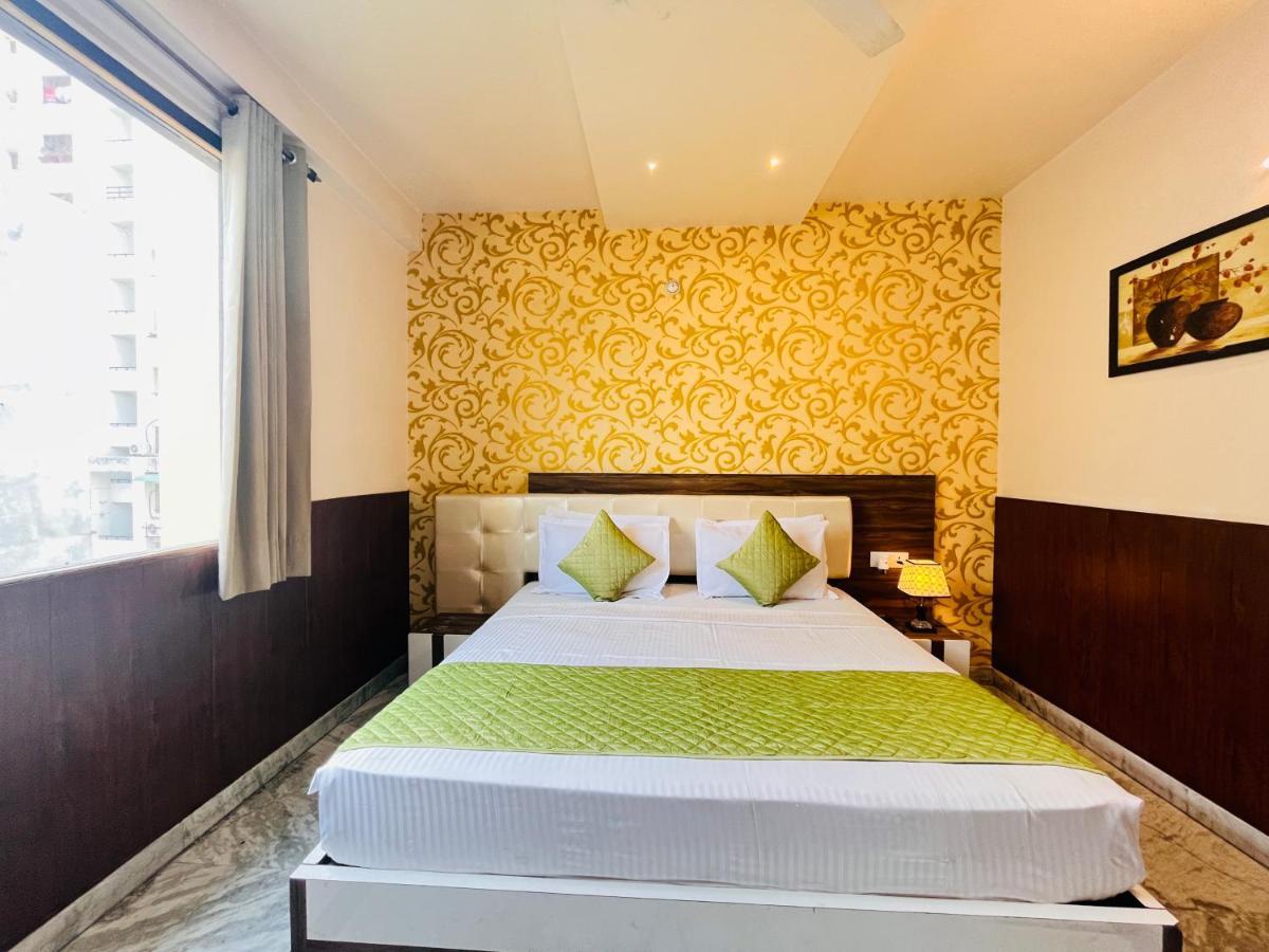 Hotel The Leaf - Gomti Nagar Lakhnau Kültér fotó